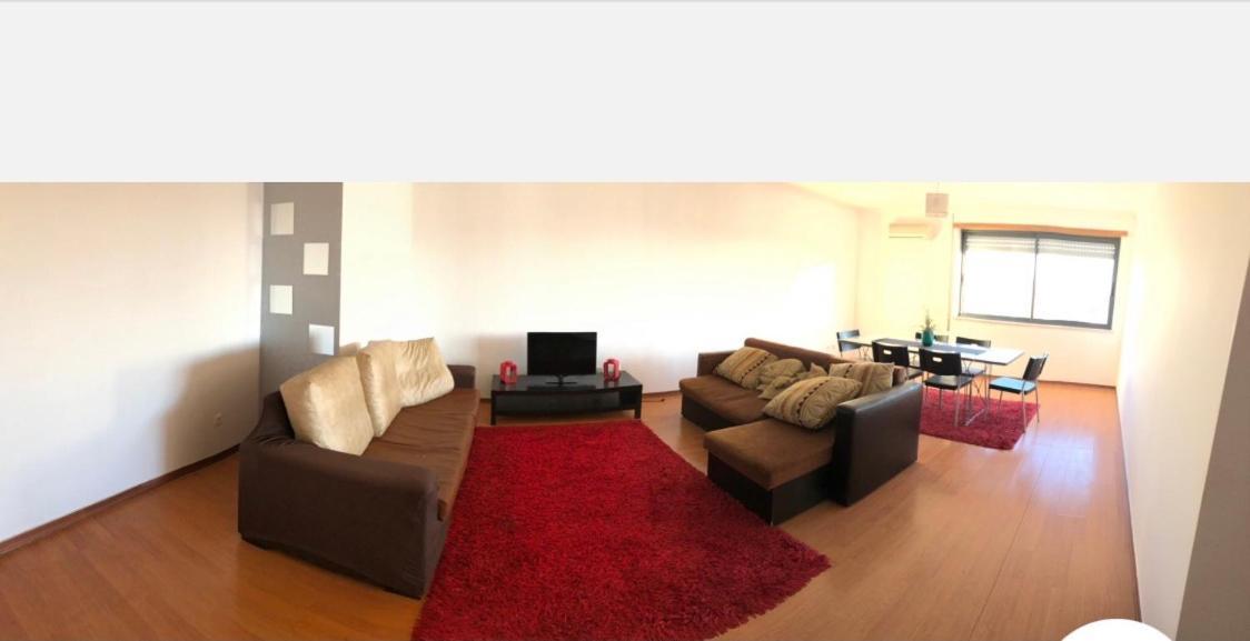 Wonderful Apartament Lisbon Montijo Esterno foto
