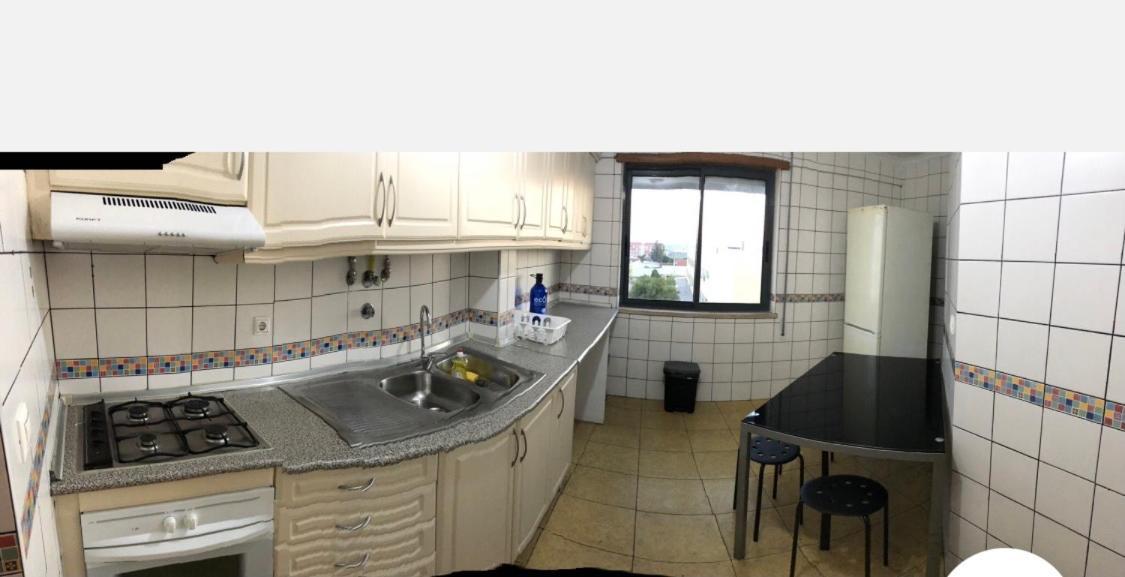 Wonderful Apartament Lisbon Montijo Esterno foto